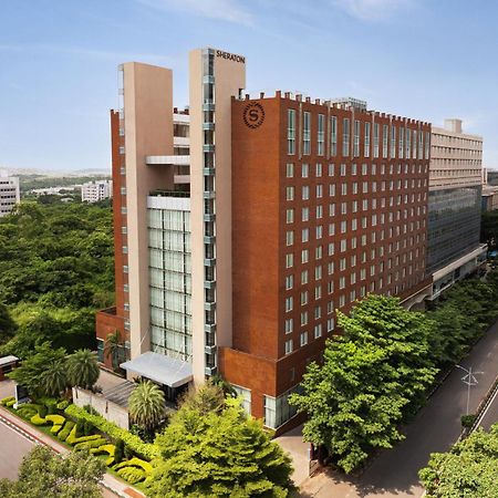 Sheraton Hyderabad Hotel Exterior foto